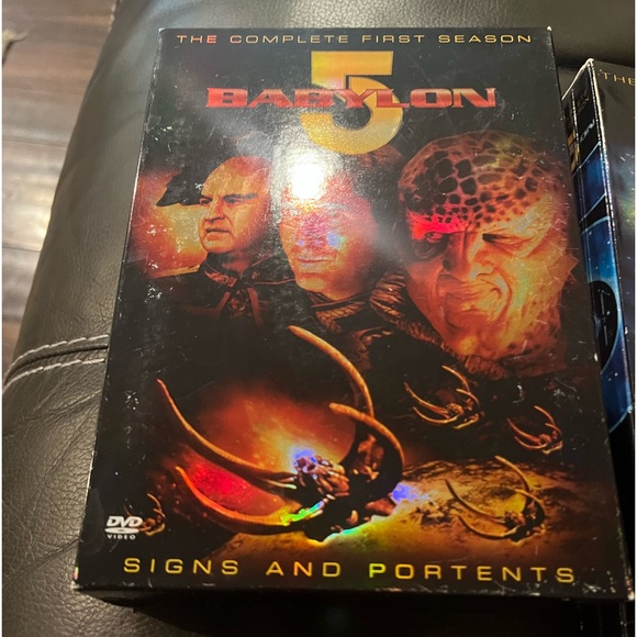 Babylon 5 Complete Series/Seasons 1 -3 The Movie Collection Set DVD Lot Widescre - Picture 1 of 4